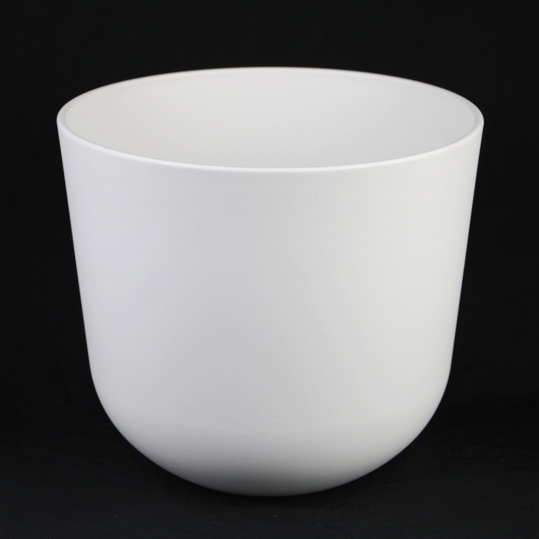 4-Piece White Round Plastic Planter Set
