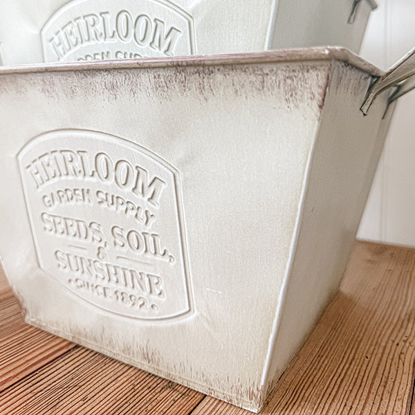 Vintage Heirloom Metal Garden Planters – Set of 3